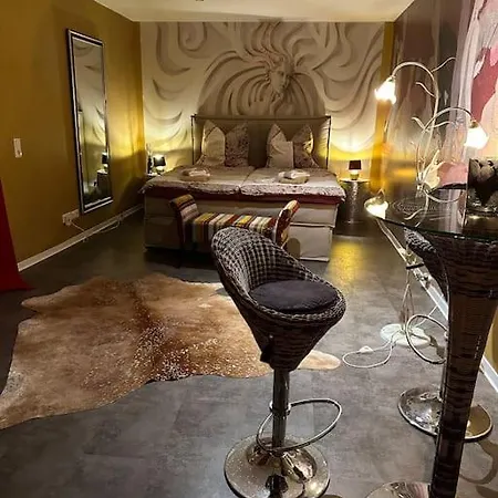 Luxurious With Sauna *