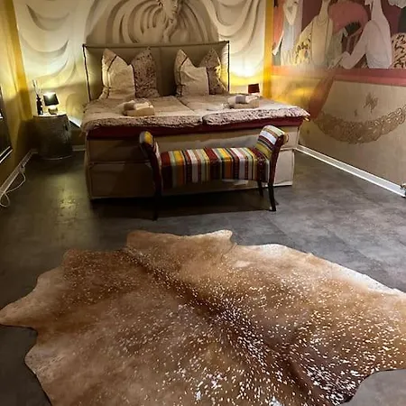 Luxurious With Sauna *