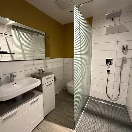Apartment Luxurious With Sauna