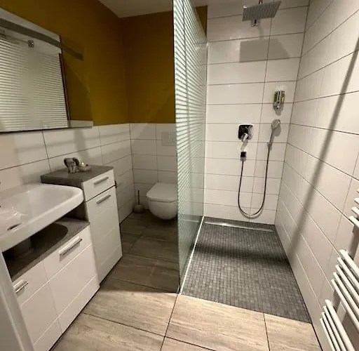 Luxurious With Sauna 아파트 *