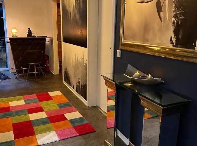 Daire Luxurious With Sauna Köln